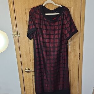 Chic Black and Red Checkered Midi Dress